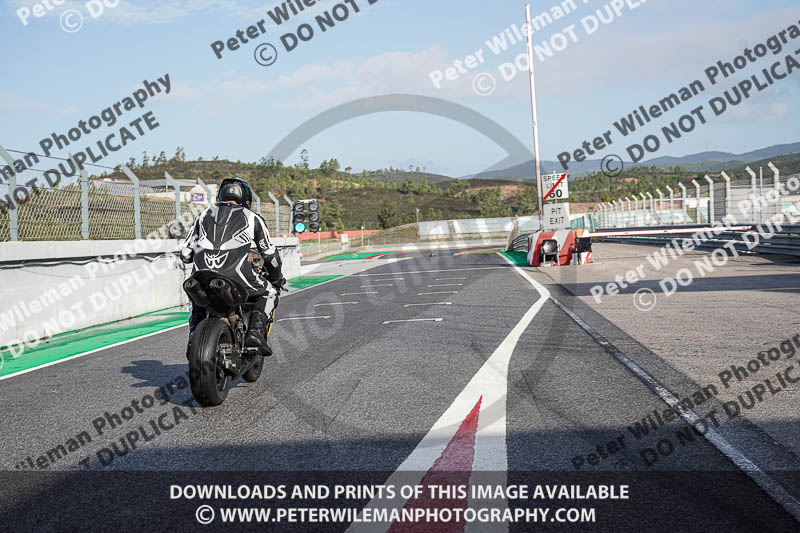 motorbikes;no limits;peter wileman photography;portimao;portugal;trackday digital images